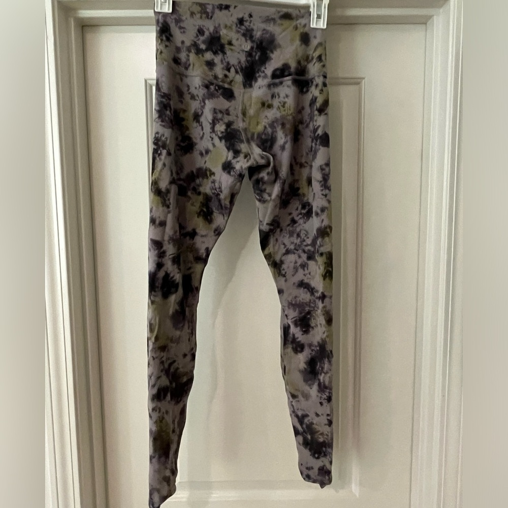 Lululemon align HR leggings 28” - Picture 9 of 11